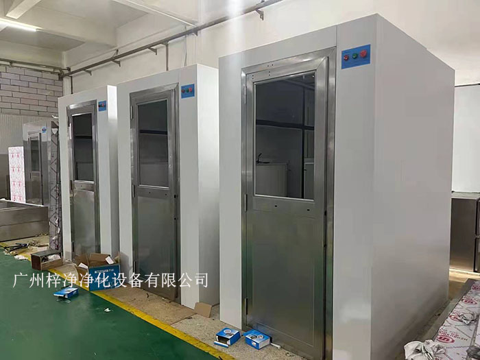 風淋室的維護保養(yǎng)狀況對其性能同樣至關(guān)重要